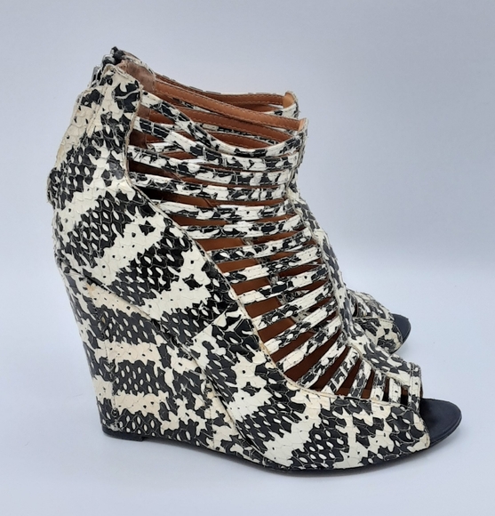 Rebecca Minkoff Sydney Snake Print Cage Wedge Sandal Size 7. - Picture 5 of 14